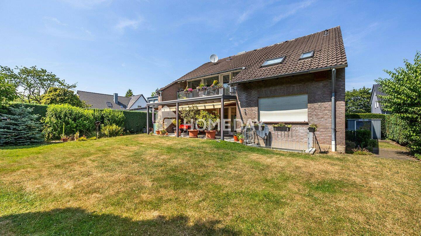 Ihr neues Zuhause oder solides Investment: Gepflegtes ZFH mit Garage und Garten in grüner Lage, 40668 Meerbusch