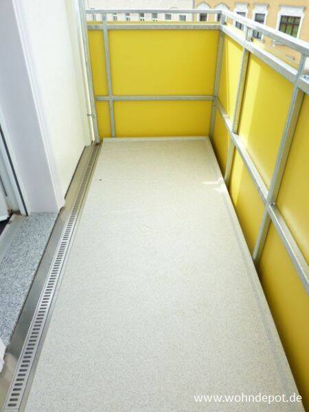 ab 1. August * 2-Raum-Wohnung * Balkon * EBK mögl. * Fliesenboden * FuBoHzg. * Möckern, 4159 Leipzig (Lützschena-Stahmeln Möckern Wahren)