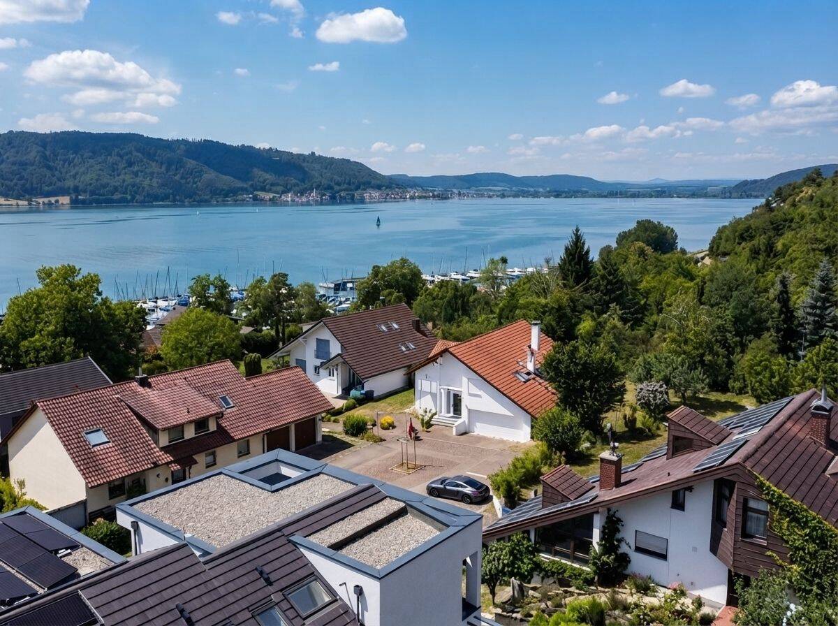 Außergewöhnliches Wohnen am Bodensee – Design-Doppelhaushälfte in Sipplingen, 78354 Sipplingen