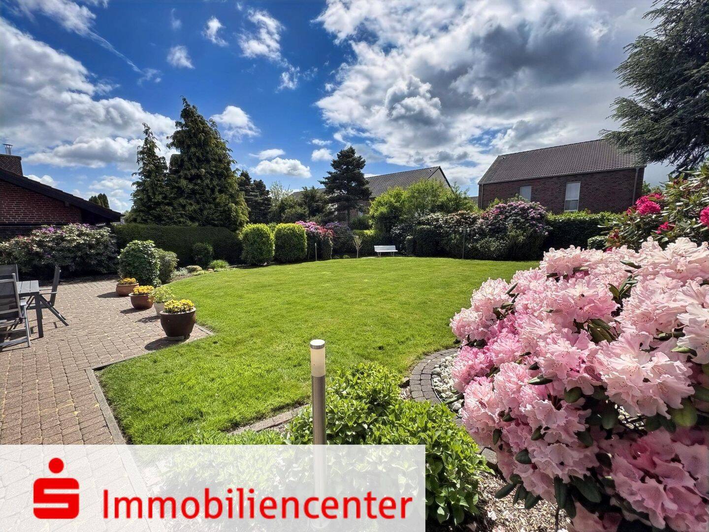 * * * Familienglück im Grünen * * * Einfamilienhaus auf großem Grundstück mit Garage in Marl-Drewer, 45770 Marl