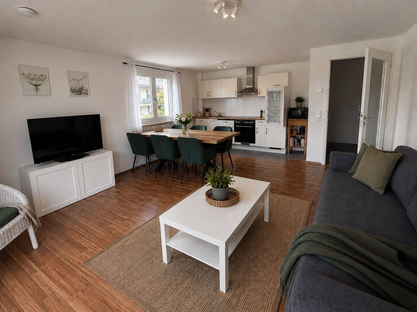 Leben wo andere Urlaub machen, 79822 Titisee-Neustadt