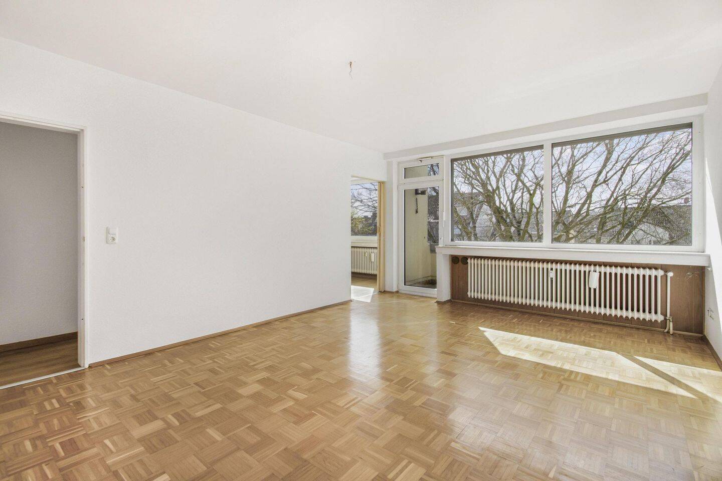 Helle 3-Zimmer-Wohnung in ruhiger Lage – Gröpelingen – inkl. Garage – WG geeignet, 28237 Bremen