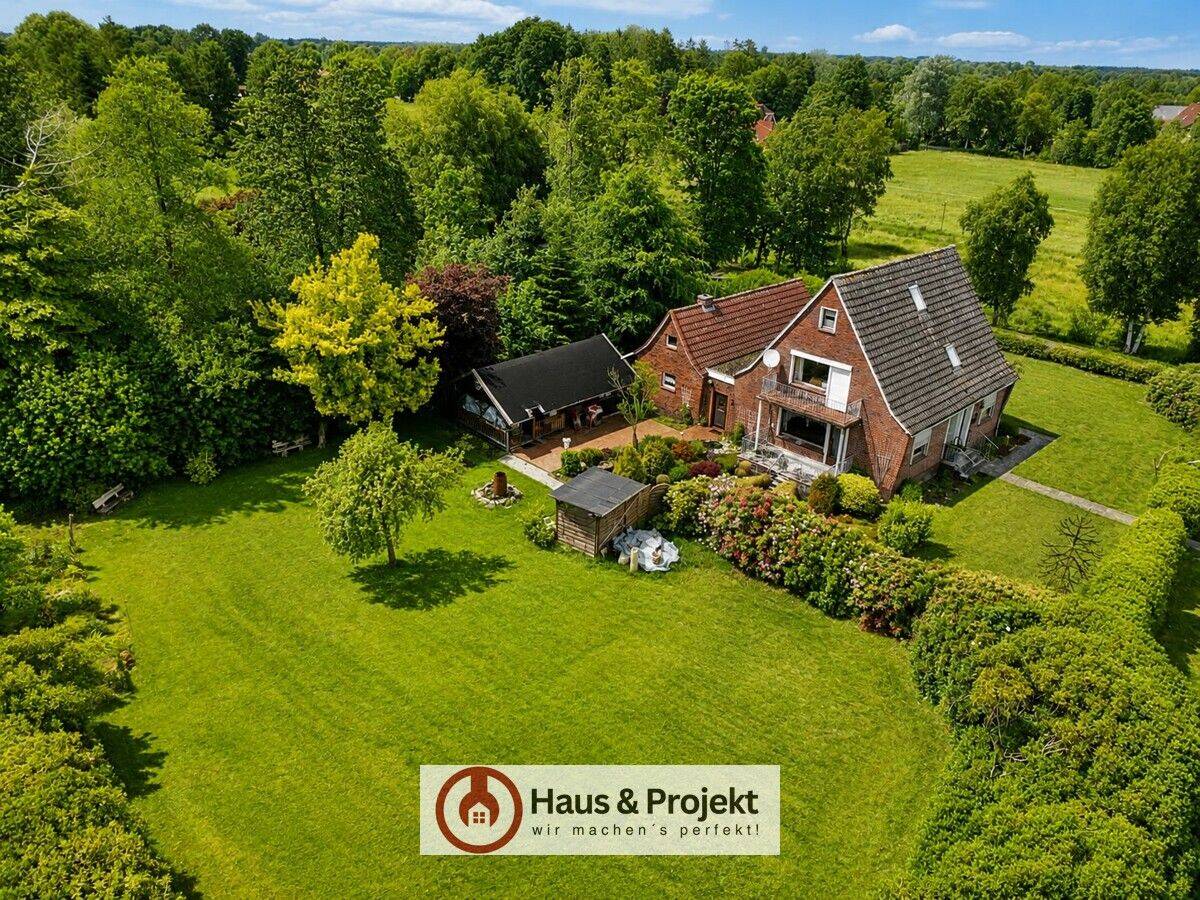Großzügiges Einfamilienhaus mit ca. 3.000 m² Grundstück – viel Platz für Familie, Hobby und Natur, 26624 Südbrookmerland