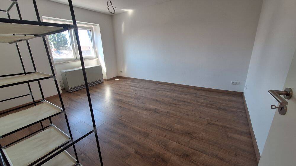 Gemütliche, helle Wohnung in ruhiger Lage, 68219 Mannheim (Rheinau)