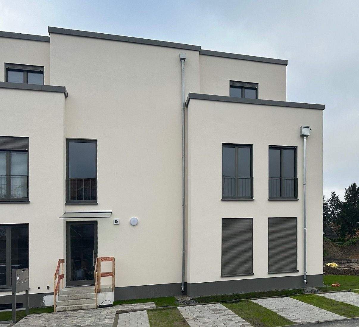 Wildau: 155 m² moderne 5 Zimmer mit Garten und Terrasse!, 15745 Wildau
