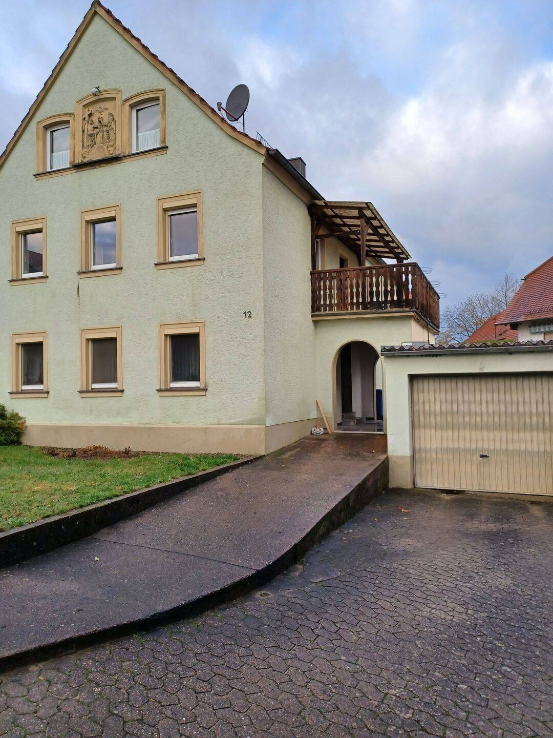 Provisionsfrei – Anwesen mit freist. EFH (BJ 1970) in Theres (Okt. 2026 frei), 97531 Theres