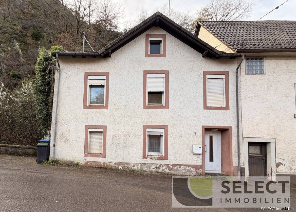 Aus Bankverwertung! Einseitig angebautes Einfamilienhaus, 66693 Mettlach