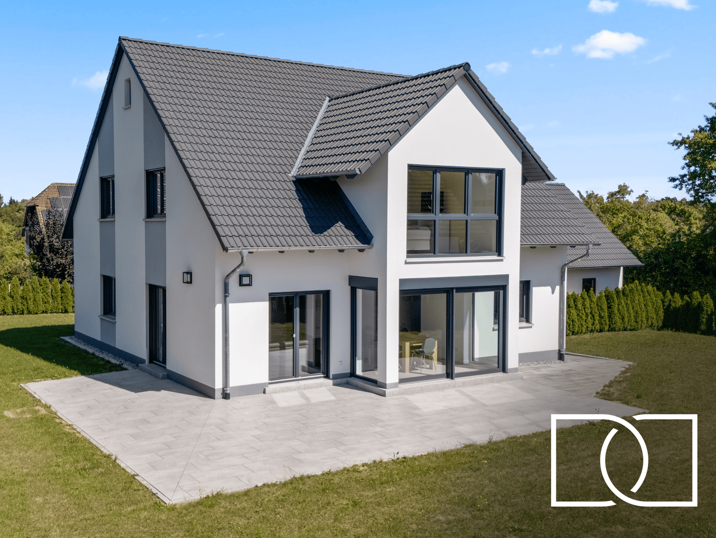 Hochwertiger Neubau! Energieeffizientes Architektenhaus auf großem Grundstück mit Privatsphäre, 95503 Hummeltal
