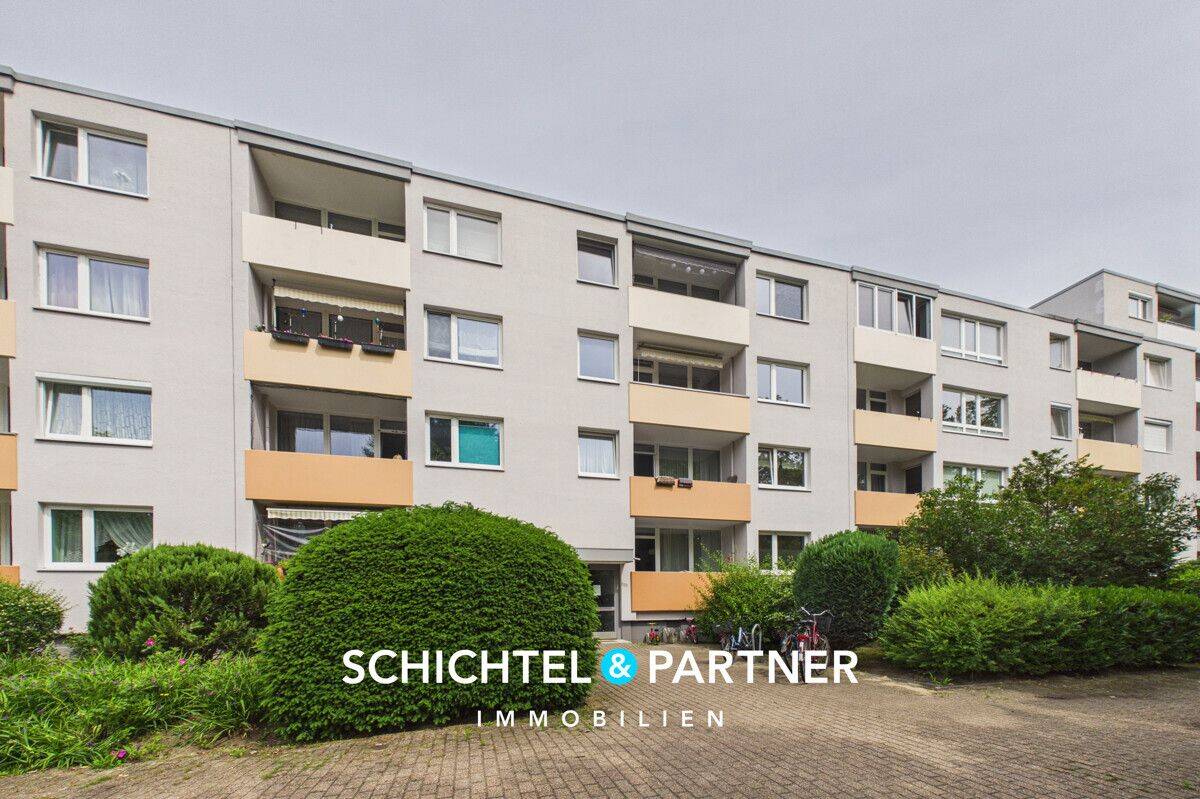Mahndorf | Helle 4-Zimmer-Wohnung mit zwei Loggien und grünem Ausblick, 28307 Bremen (Arbergen Mahndorf Osterholz)
