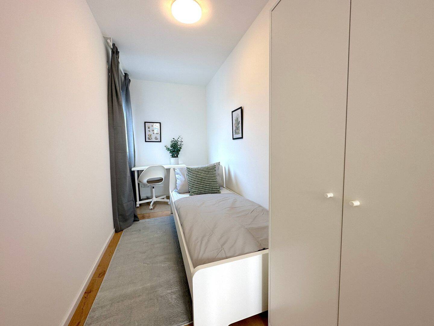 ?? Zimmer frei in 4er-WG in Frankfurt – Birkholzweg 8, 60433 Frankfurt am Main (Bonames Dornbusch Eschersheim Frankfurter Berg Preungesheim)