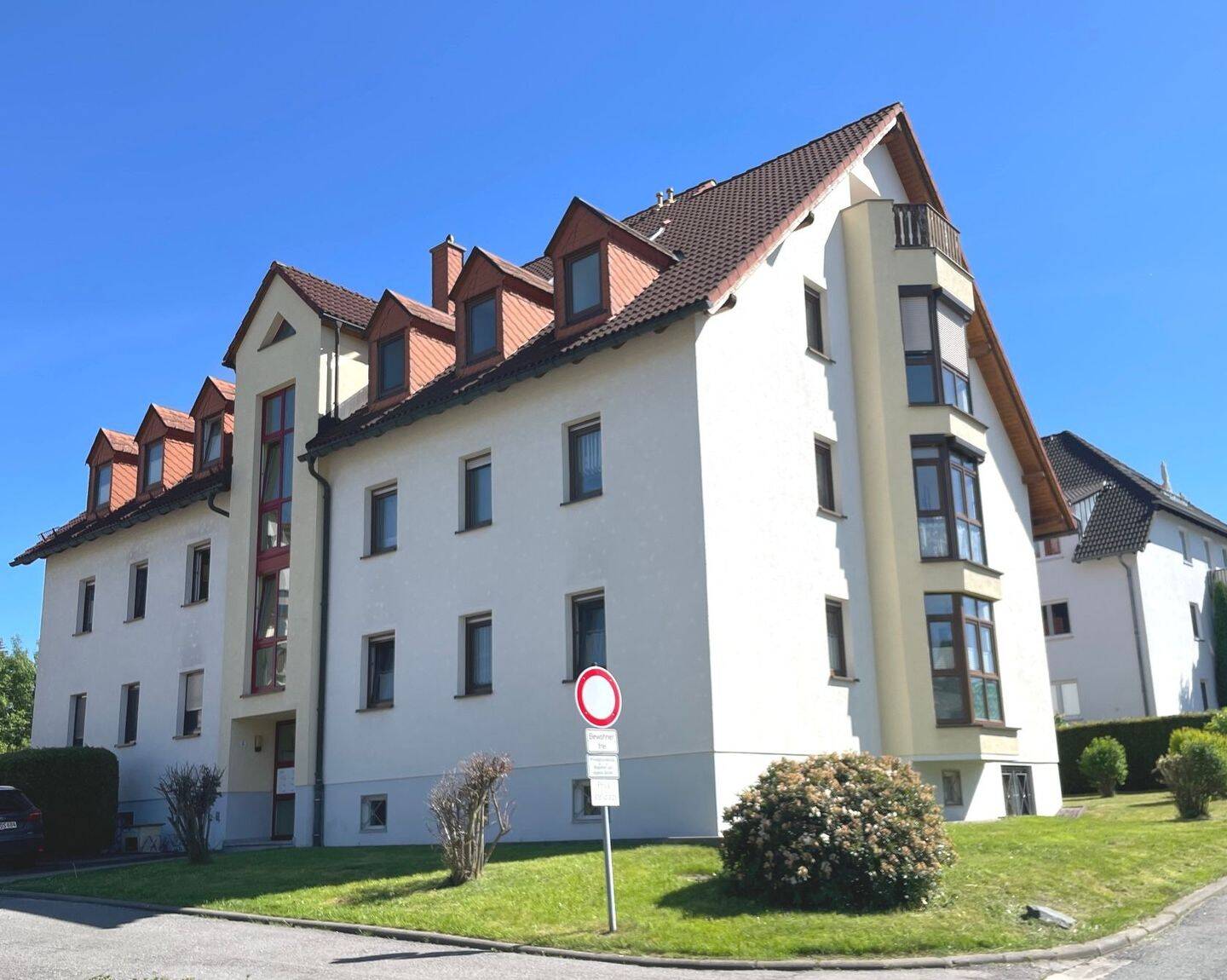 Hier will man wohnen – Maisonette für Eigennutzer mit spektakulärem Fernblick und Wohlfühlgarantie, 9221 Neukirchen/Erzgeb.