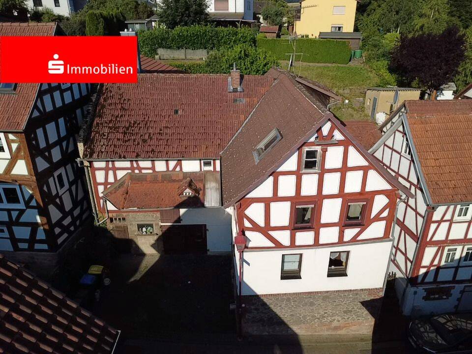 Für den Handwerker – sanierungsbedürftiges Haus mit Nebengebäude und Garten., 35085 Ebsdorfergrund