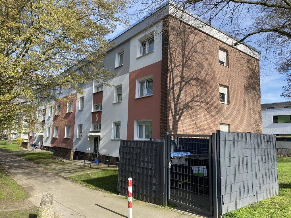 sanierte Wohnung mit Balkon und Garten – provisionsfrei zu erwerben, 50181 Bedburg