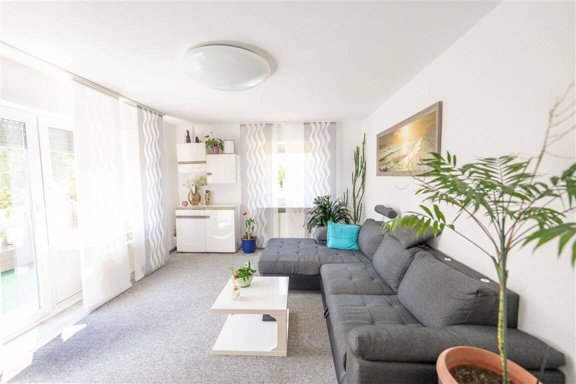Helle 3-Zimmer-Wohnung mit Balkon und Gartenanteil, 73527 Schwäbisch Gmünd