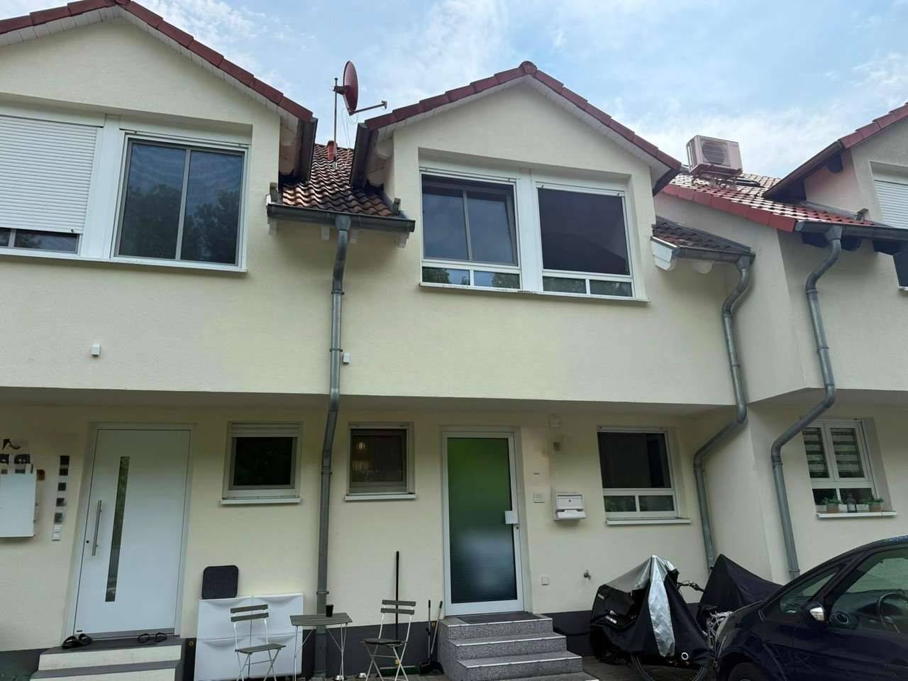 Schönes Reihenmittelhaus mit kleinem Garten und großem Hobbyraum in guter Lage von Frauenweiler, 69168 Wiesloch