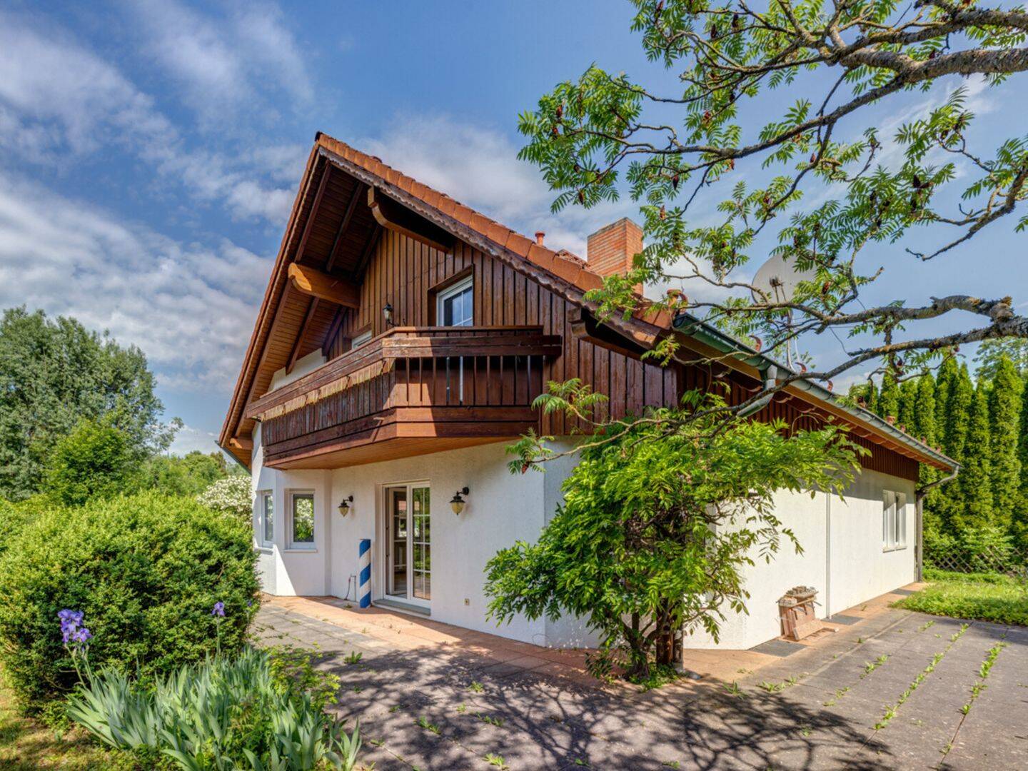 Charmantes Einfamilienhaus auf zauberhaftem Grund, 82343 Pöcking