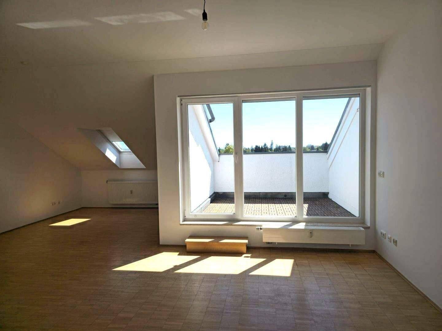 Sonnige 2-Zi.-Dachterrassen-Whg. in München-West zu vermieten, 80689 München (Hadern Laim Pasing-Obermenzing)