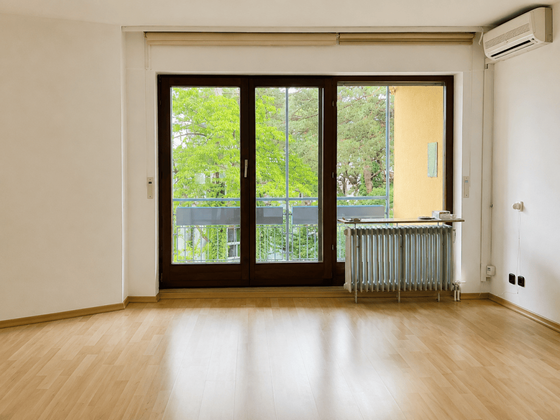 Karlstrasse – Helle 2,5-Zimmer-Wohnung mit Balkon, TG-Stellplatz & Aufzug, 76530 Baden-Baden (Ebersteinburg Innenstadt Lichtental Varnhalt Weststadt)