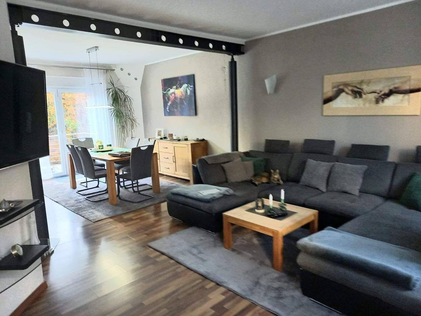 Rodalben Pfalz! Wohnhaus mit Balkon, Terrasse, Garten und Garage, kernsaniert + renoviert! (DG zuzüglich ca.40 m² Wfl?) in Rodalben – Waldrandlage, 66976 Rodalben