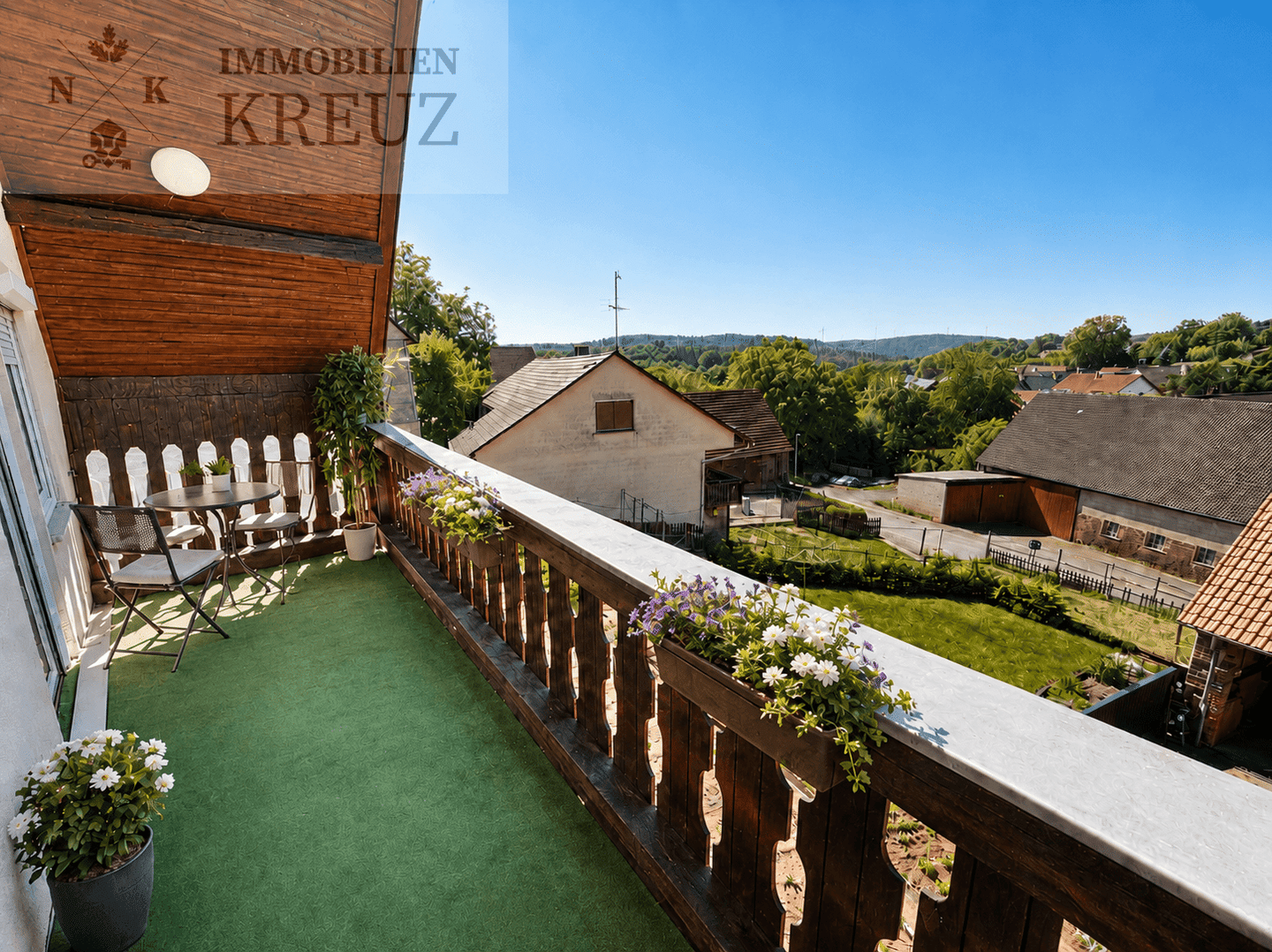 Gepflegtes Einfamilienhaus mit Balkon, Terrasse und Keller in ruhiger Lage, 63930 Neunkirchen