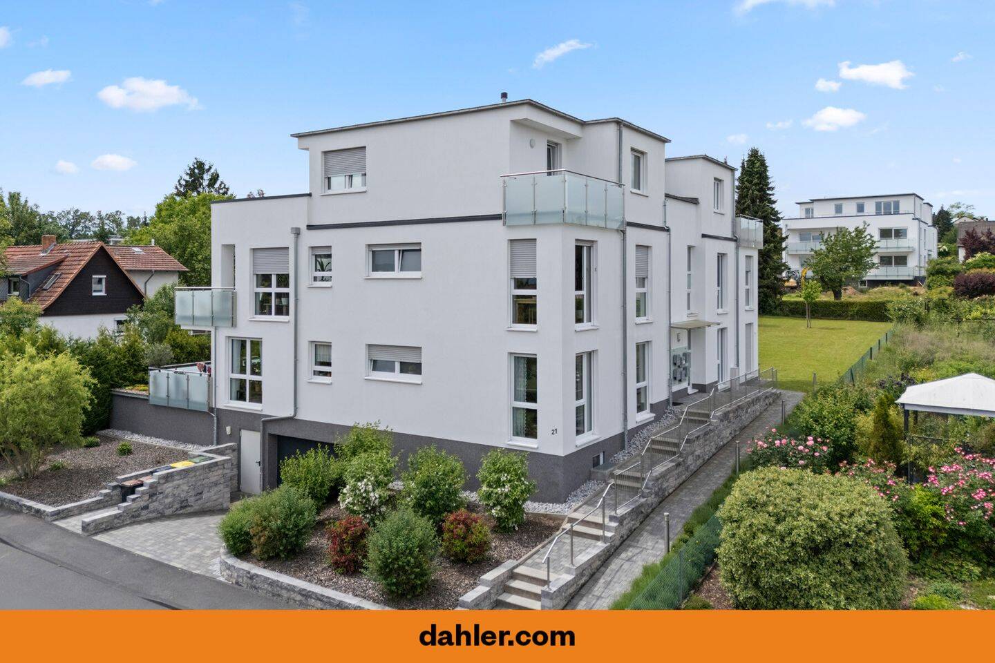 Lichtdurchflutete Penthousewohnung mit Weitblick und Komfort, 34128 Kassel (Harleshausen Jungfernkopf Kirchditmold)