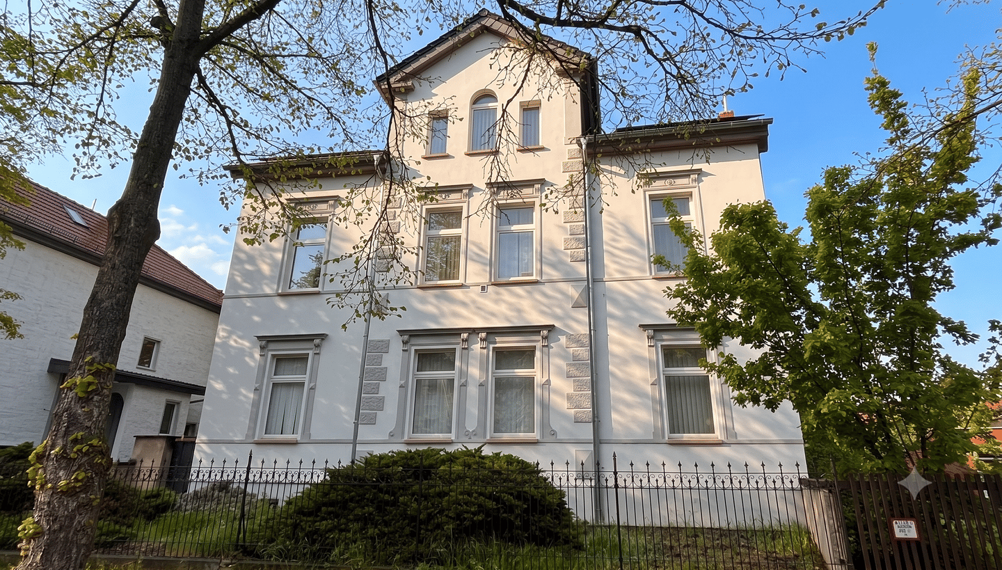 Villa für Liebhaber – Historisches Juwel in Naumburg mit großem Garten, 6618 Naumburg (Saale)