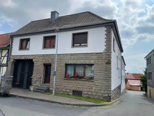Großzügige 3-Zimmer-Wohnung, 37339 Kirchworbis