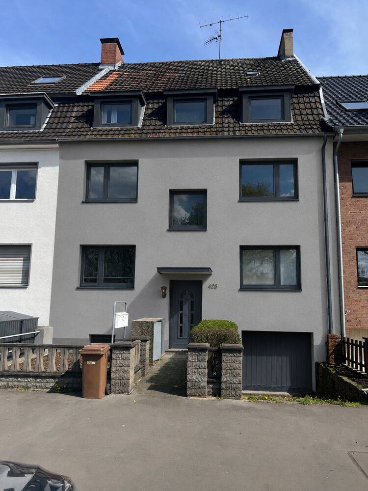 Handwerker aufgepasst !72qm Wohnung+55qm Nutzfläche(Dachboden mit Terrasse) ! Provisionsfrei!, 50735 Köln (Nippes Niehl Riehl Weidenpesch)