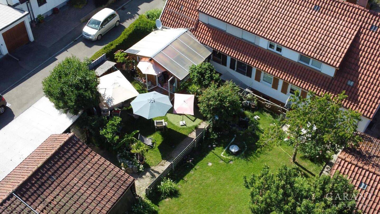 Ein Zuhause zum Ankommen – gemütliche Doppelhaushälfte mit Gartenidylle!, 73037 Göppingen