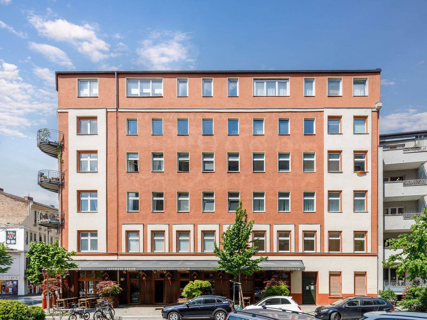 Urban Grandeur – Helle, großzügige Altbauwohnung mit Balkon zwischen Oberbaumbrücke & Badeschiff, 10997 Berlin (Friedrichshain-Kreuzberg Kreuzberg)