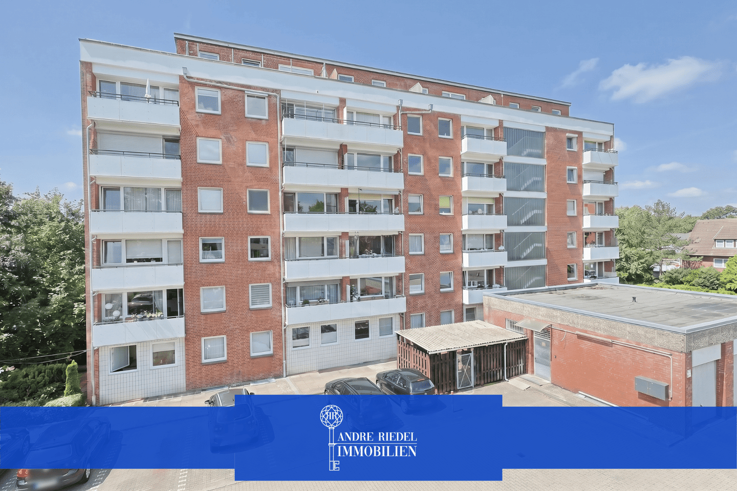 Bezahlbar wohnen oder vermieten: 1-Zimmer mit Balkon & Aufzug | Rhen | 2014 neue Fenster, 24558 Henstedt-Ulzburg