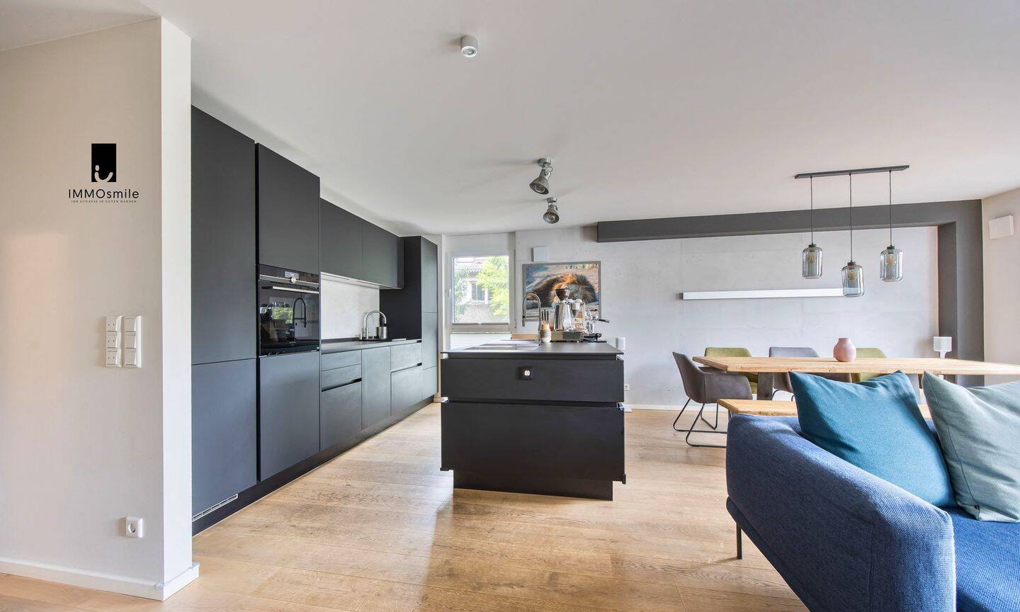 Moderne 3-Zimmer-Wohnung in Bestlage – 30 m² große Terrasse, Einbauküche, Nähe Rechenbergpark, 90491 Nürnberg
