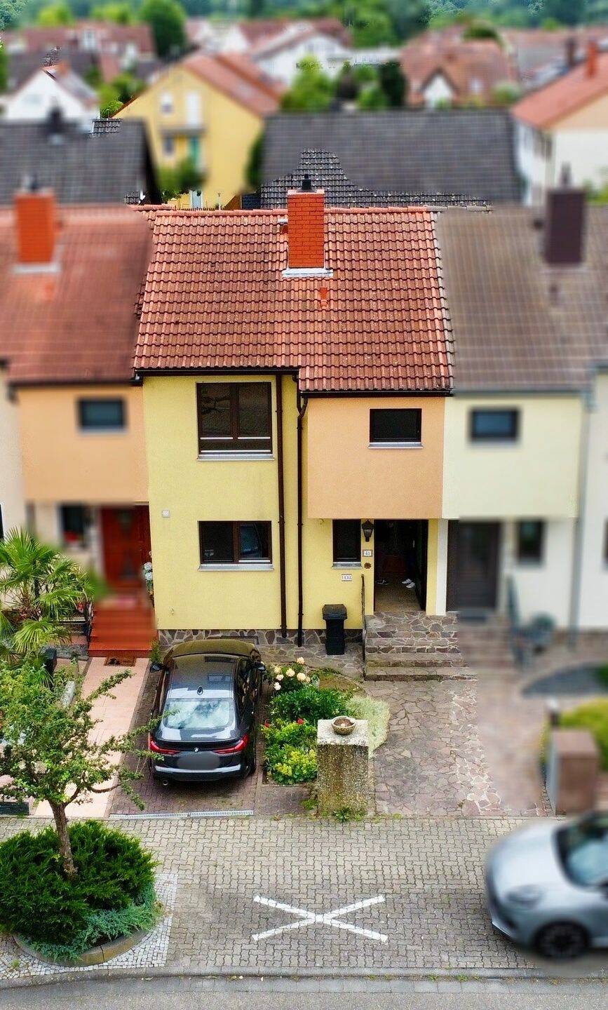 Idyllisches Wohnen in Altrip mit Garten und Terrasse, 67122 Altrip