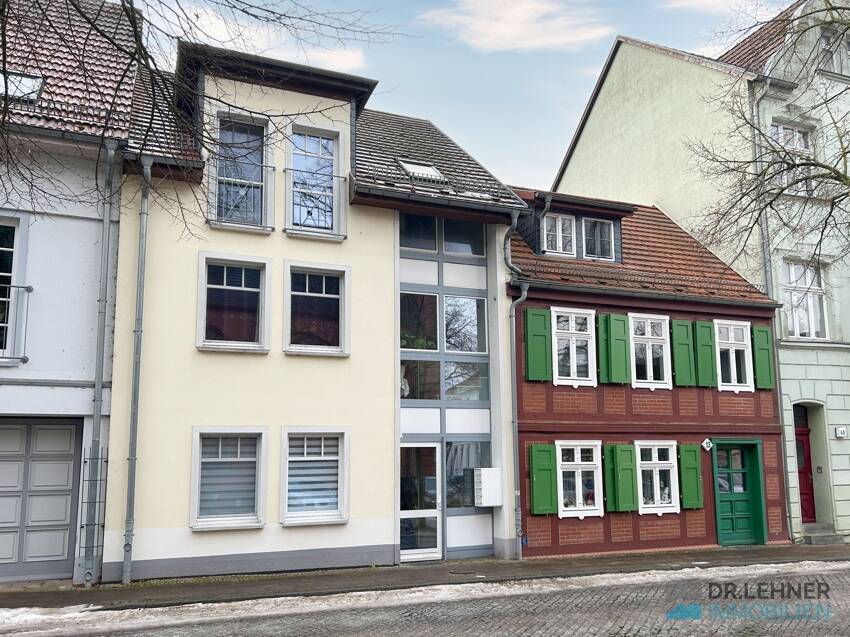 Zwei neuwertige Mehrfamilienhäuser im Herzen von Wittenberge, 19322 Wittenberge