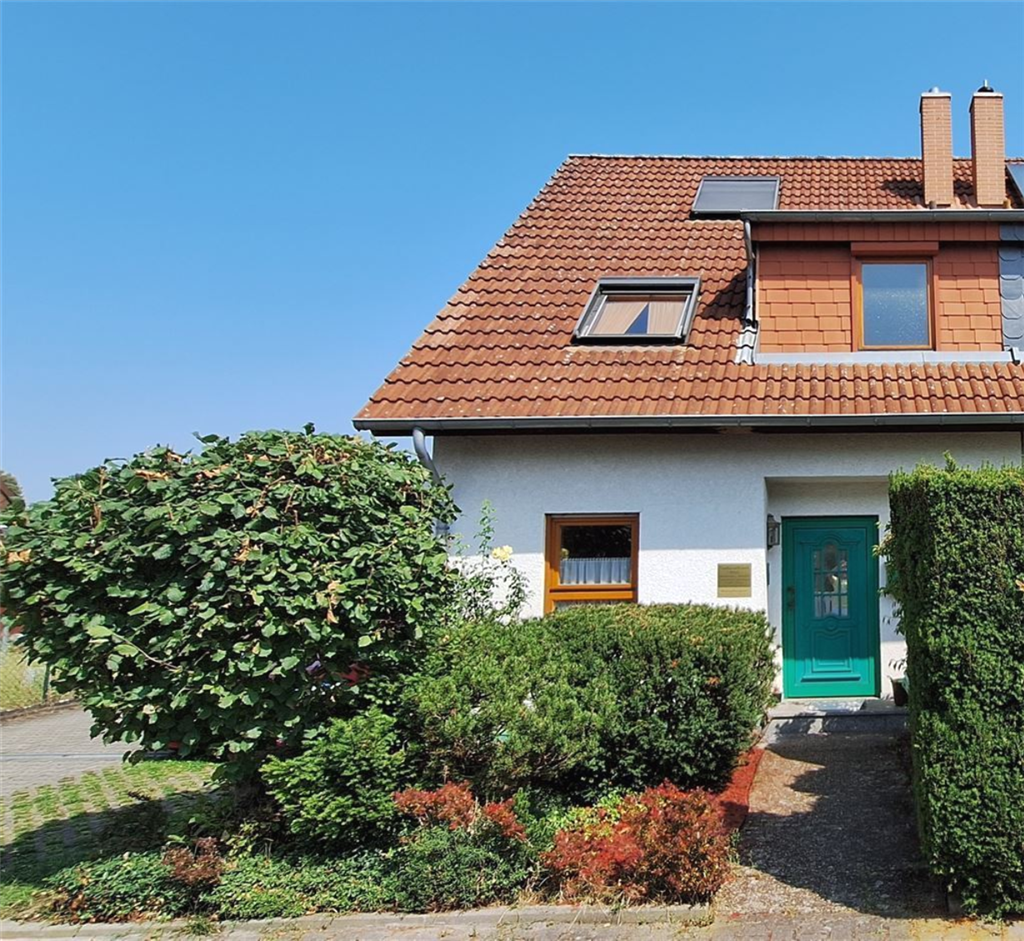 Doppelhaushälfte mit Garten , Garage & PKW Stellplatz in MA – Gartenstadt, 68305 Mannheim (Gartenstadt Luzenberg Waldhof)