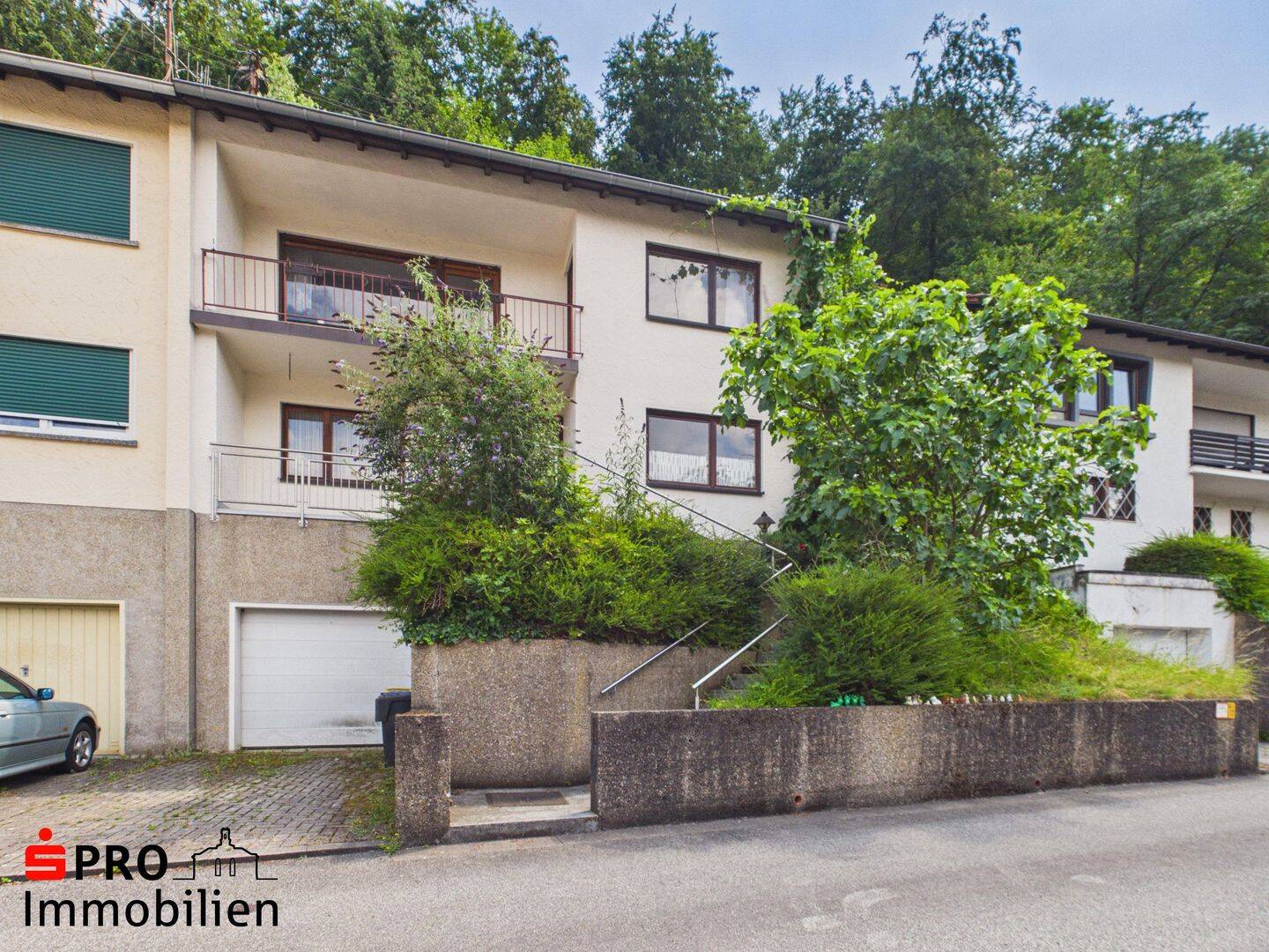 Charmante Doppelhaushälfte mit Terrasse & Balkon in Scheidt!, 66133 Saarbrücken