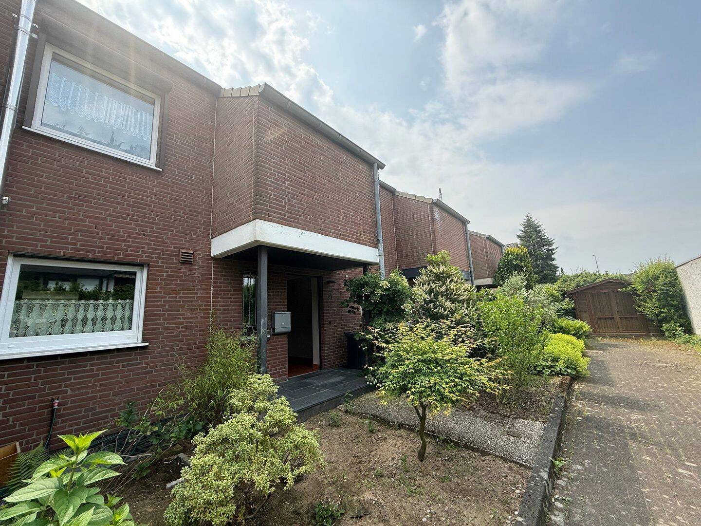 Großzügiges Reihenmittelhaus, ideal für Familien., 40764 Langenfeld (Rhld.)