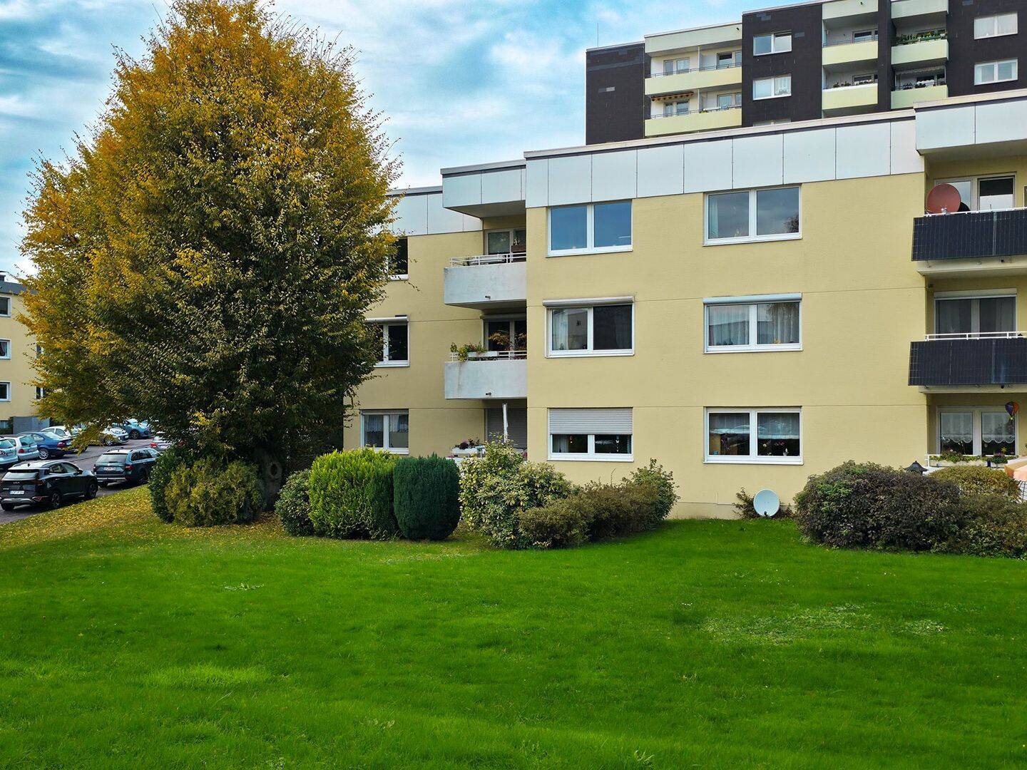 Ihr neues Zuhause, ruhig gelegen und bestens angebunden. Renoviert, eigene Garage & Balkon, 51381 Leverkusen (Bergisch Neukirchen Lützenkirchen Quettingen)