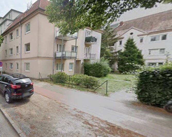 Gemütliche 2 Zimmer-Whg. mit Balkon – in zentraler Lage, 22047 Hamburg (Wandsbek Bramfeld Tonndorf)