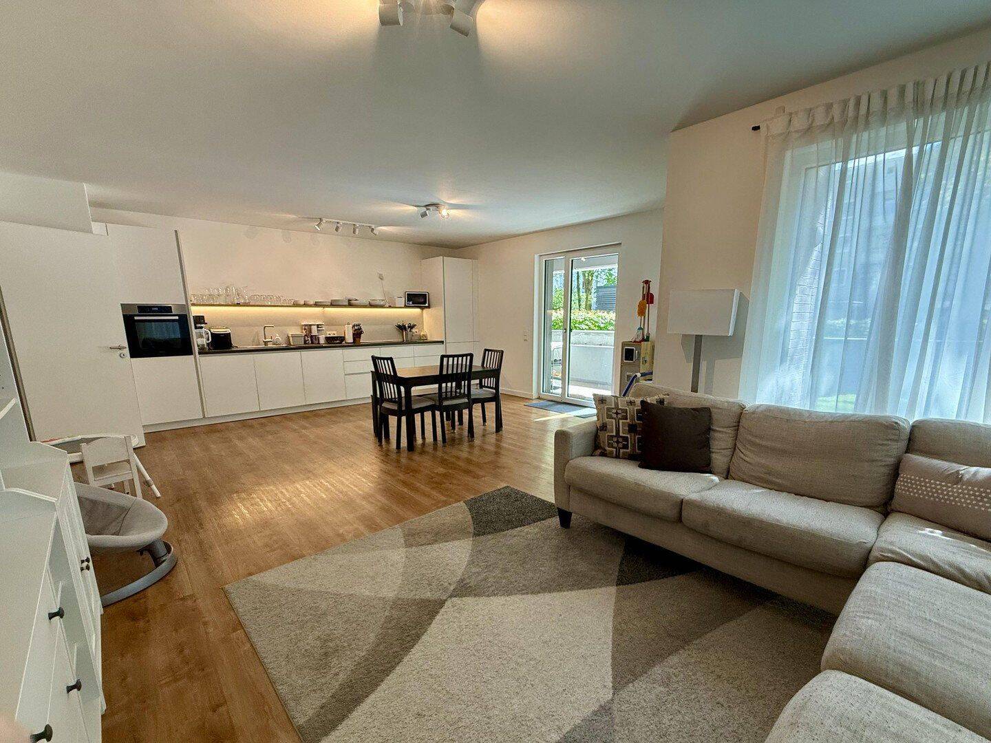 Familienwohnung mit 70qm eigenem Garten in der Nähe der Alster, 22085 Hamburg (Hamburg-Nord Barmbek-Süd Uhlenhorst)