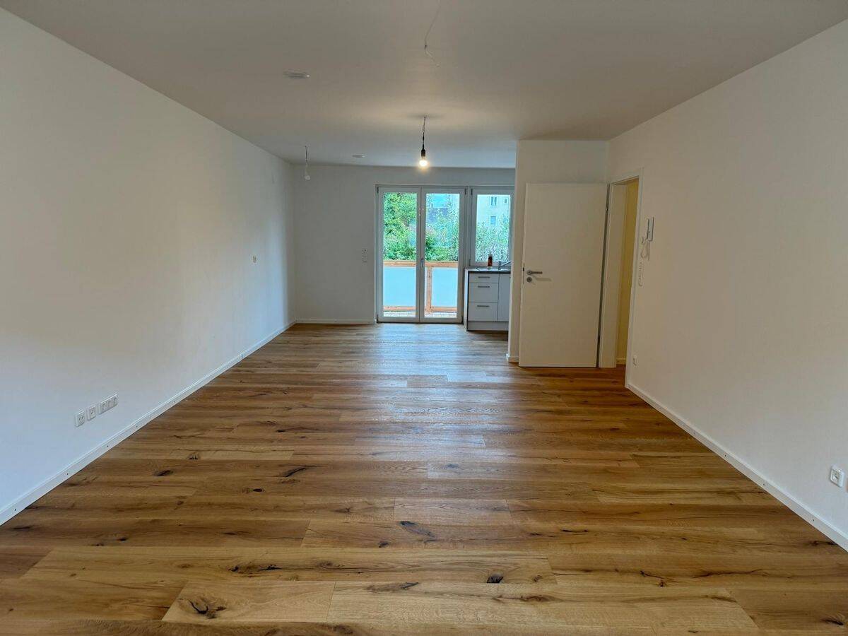 Großzügige, energieeffiziente und zentral gelegene 3 Zimmer-Wohnung, 82377 Penzberg