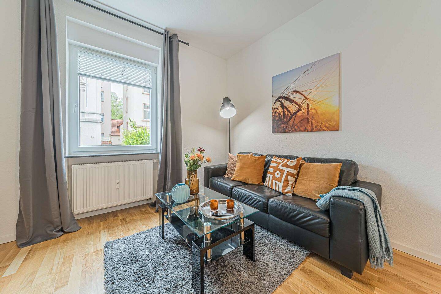 Kleine 2,5 Zimmer-Wohnung mit 2 Schlafzimmern, 60318 Frankfurt am Main (Innenstadt Nordend-Ost Nordend-West)