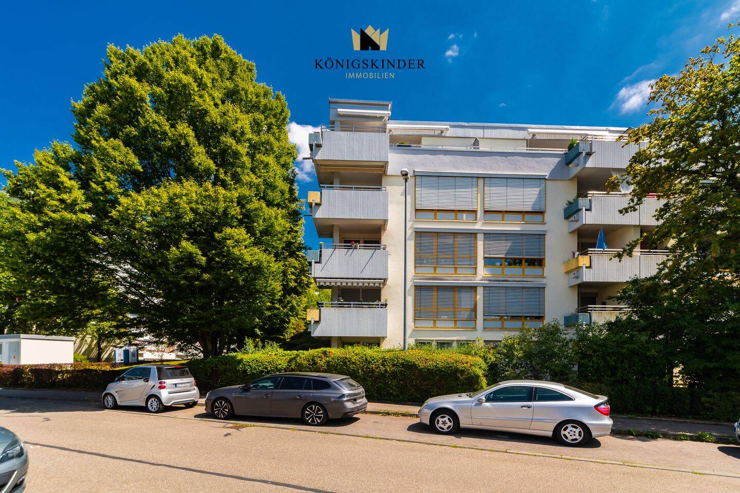 Top geschnittene 2,5-Zimmer-Wohnung mit Balkon und Tiefgaragenstellplatz, 71642 Ludwigsburg
