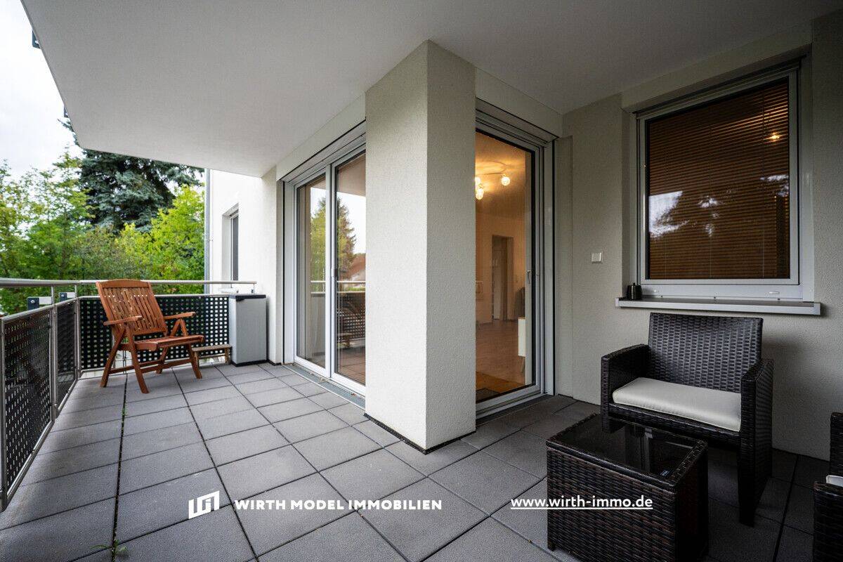 Energie A | Barrierefreie Drei-Zimmer-Wohnung mit Balkon, Garage und zwei Stellplätzen | Bj. 2016, 97456 Dittelbrunn