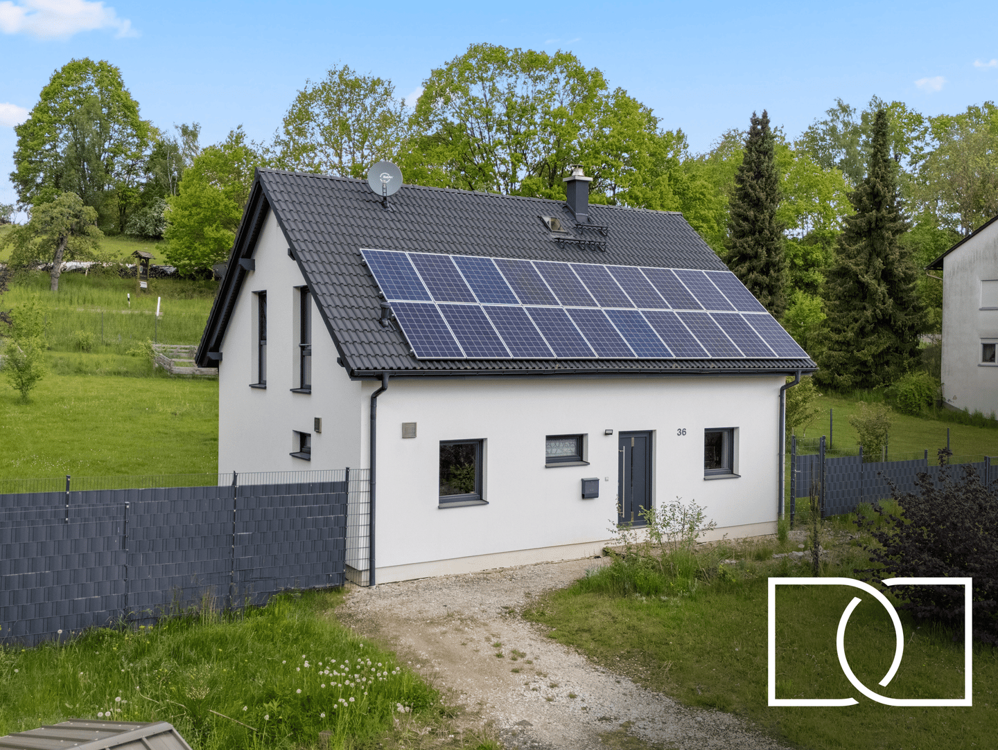 Bezugsfertiger Neubau! Energieeffizientes Einfamilienhaus in ruhiger Lage mit großem Garten, 95473 Creußen