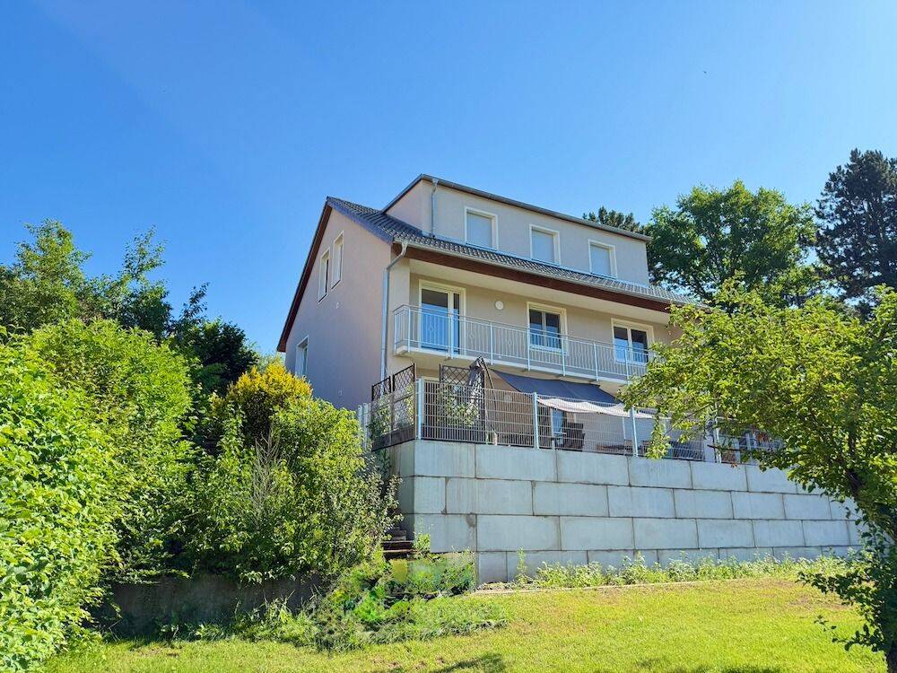 3 Zimmerwohnung neu renoviert mit schönen Weitblick, 91575 Windsbach