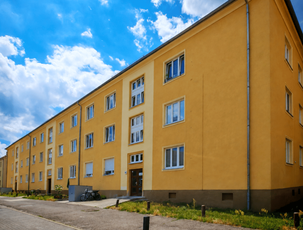 Schöne 2-Raum-Altstadtwohnung mit Dusche in Bahnhofsnähe, 2977 Hoyerswerda
