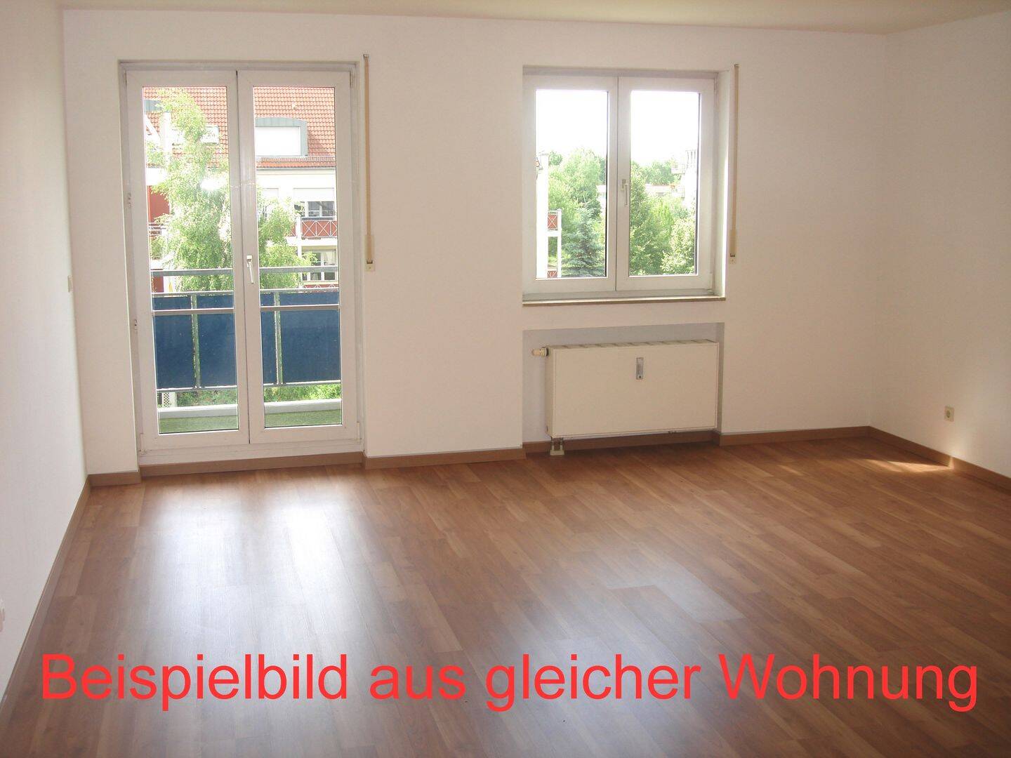 Küche mit Platz für Eßecke – jedes Zimmer mit Balkon, 16356 Ahrensfelde