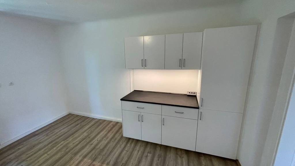 Praktische, neu-renovierte 2 Zimmer-Wohnung, 59067 Hamm