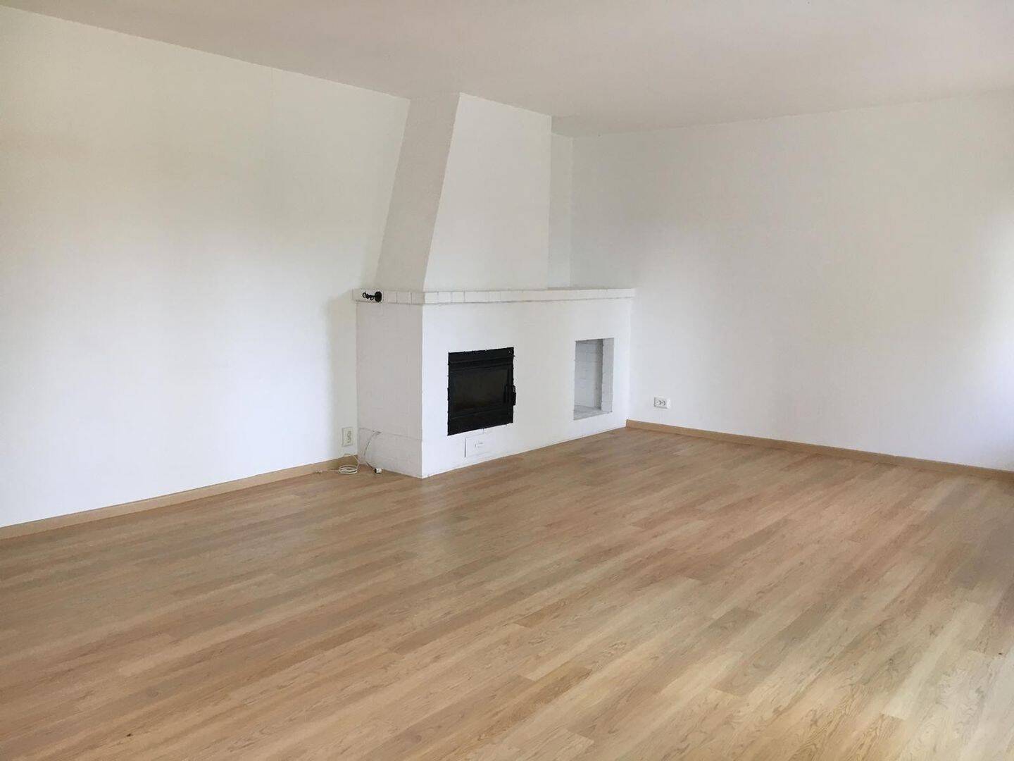 Traumhafte 4-Zimmer-Wohnung mit zwei großen Südbalkonen in der Altstadt von Dietzenbach, 63128 Dietzenbach